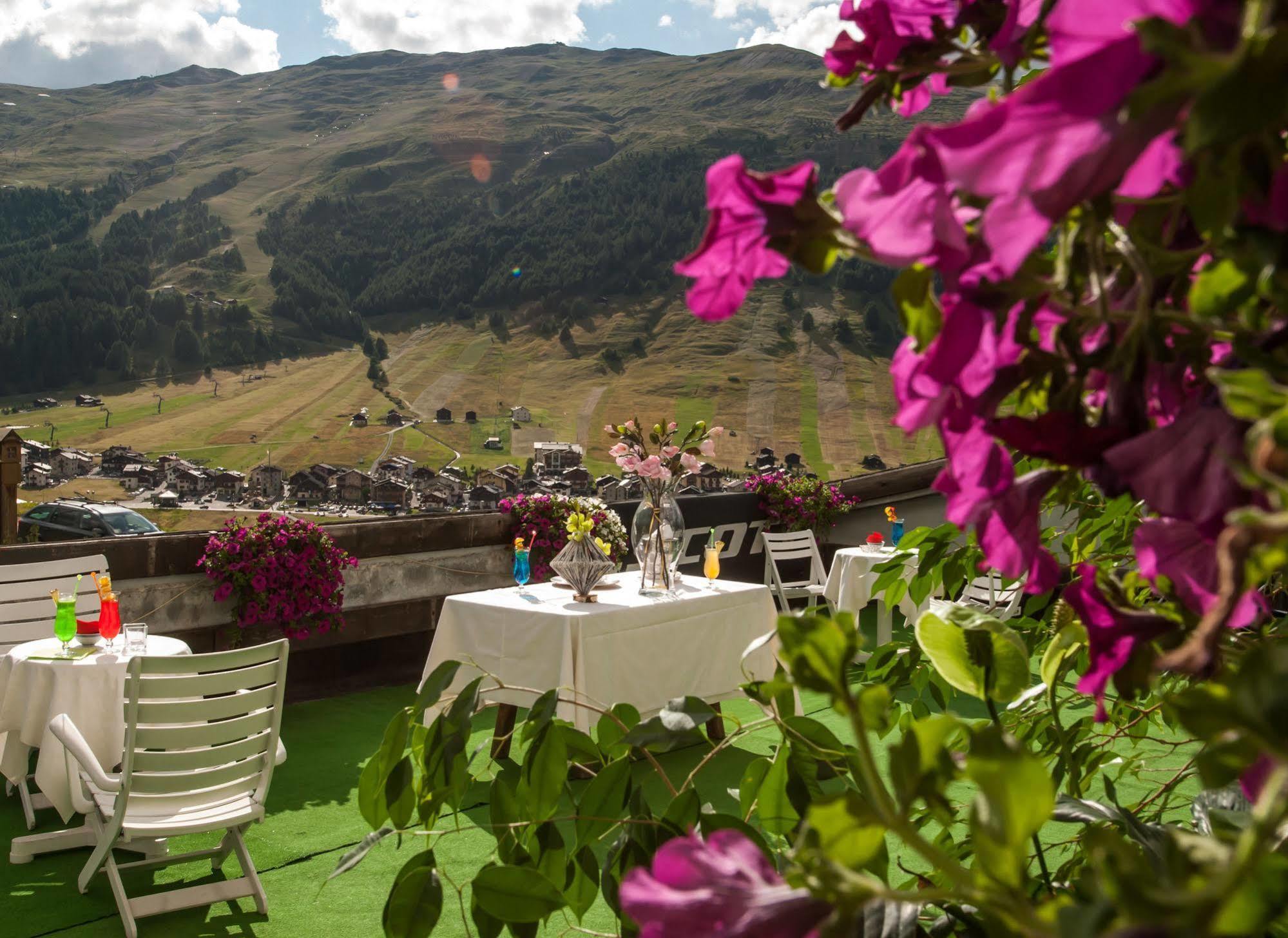 Hotel Pare Livigno Eksteriør billede